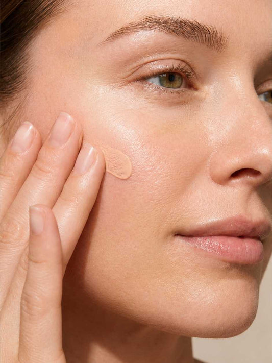 Comment obtenir un teint plus lisse sans effet masque ?